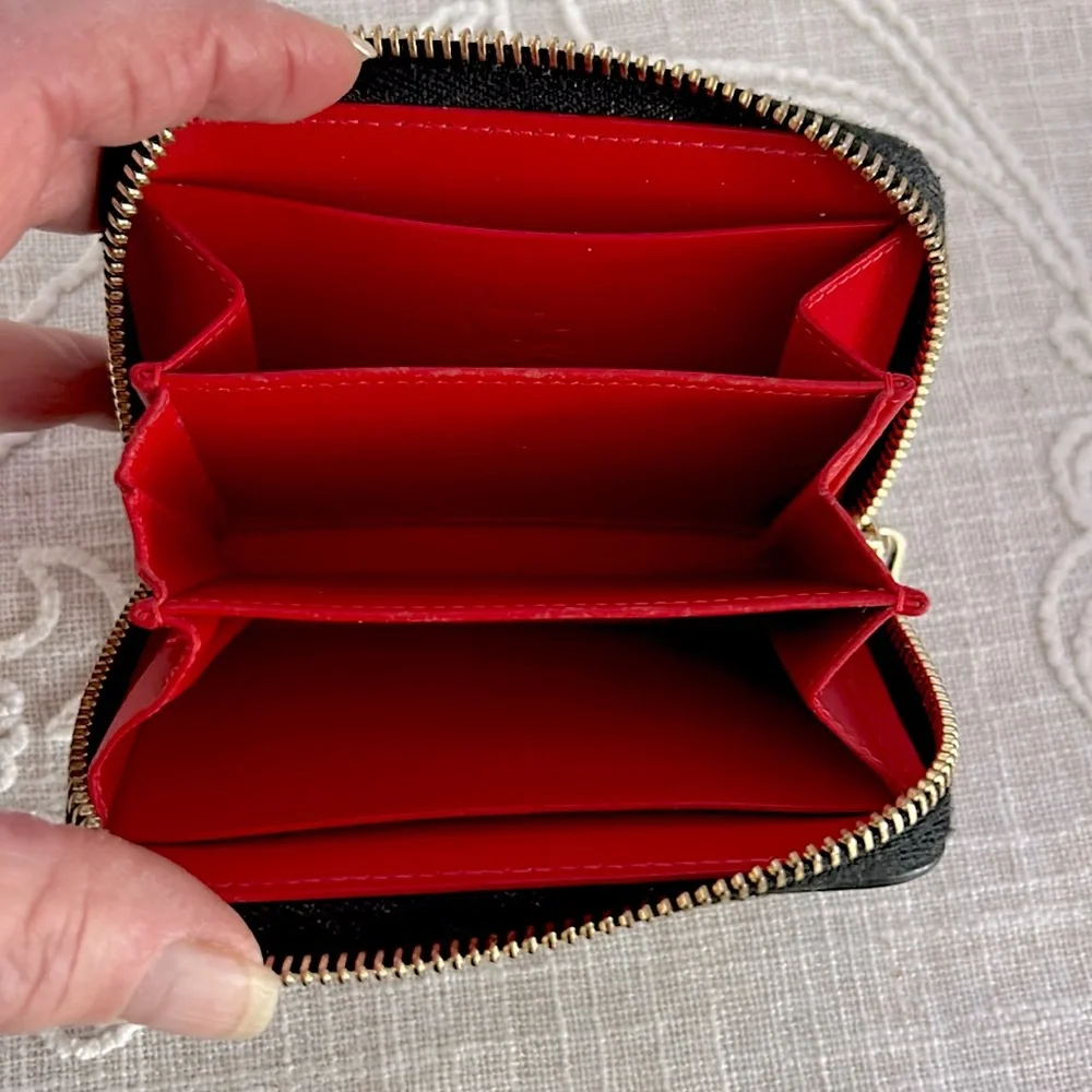 Christian Louboutin Authentic Panettone Studded Black Leather Wallet - Picture 12 of 16